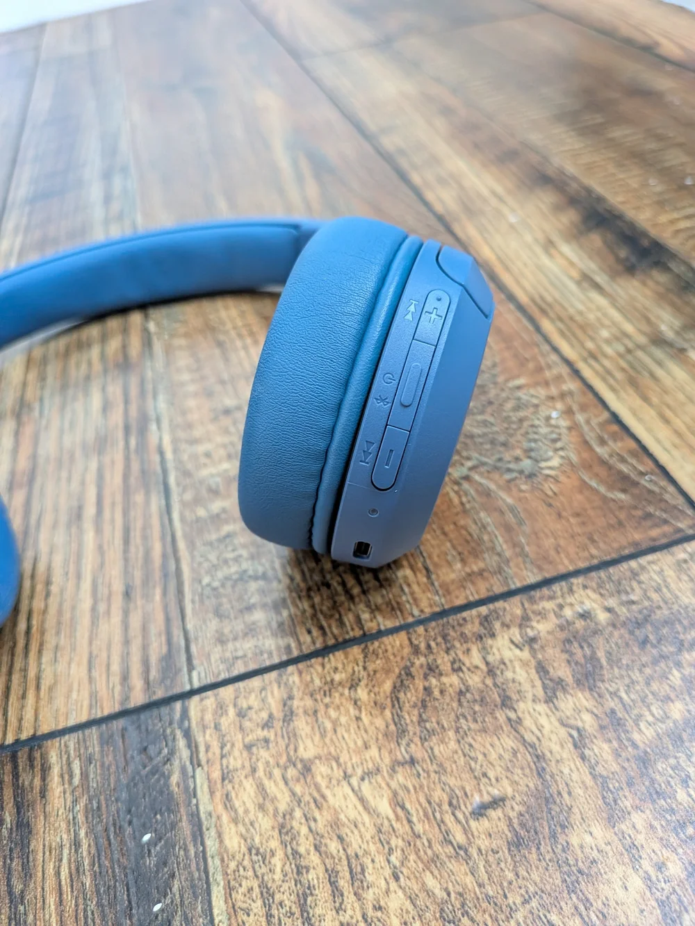 Sony WH-CH520 Wireless Headphones - Blue